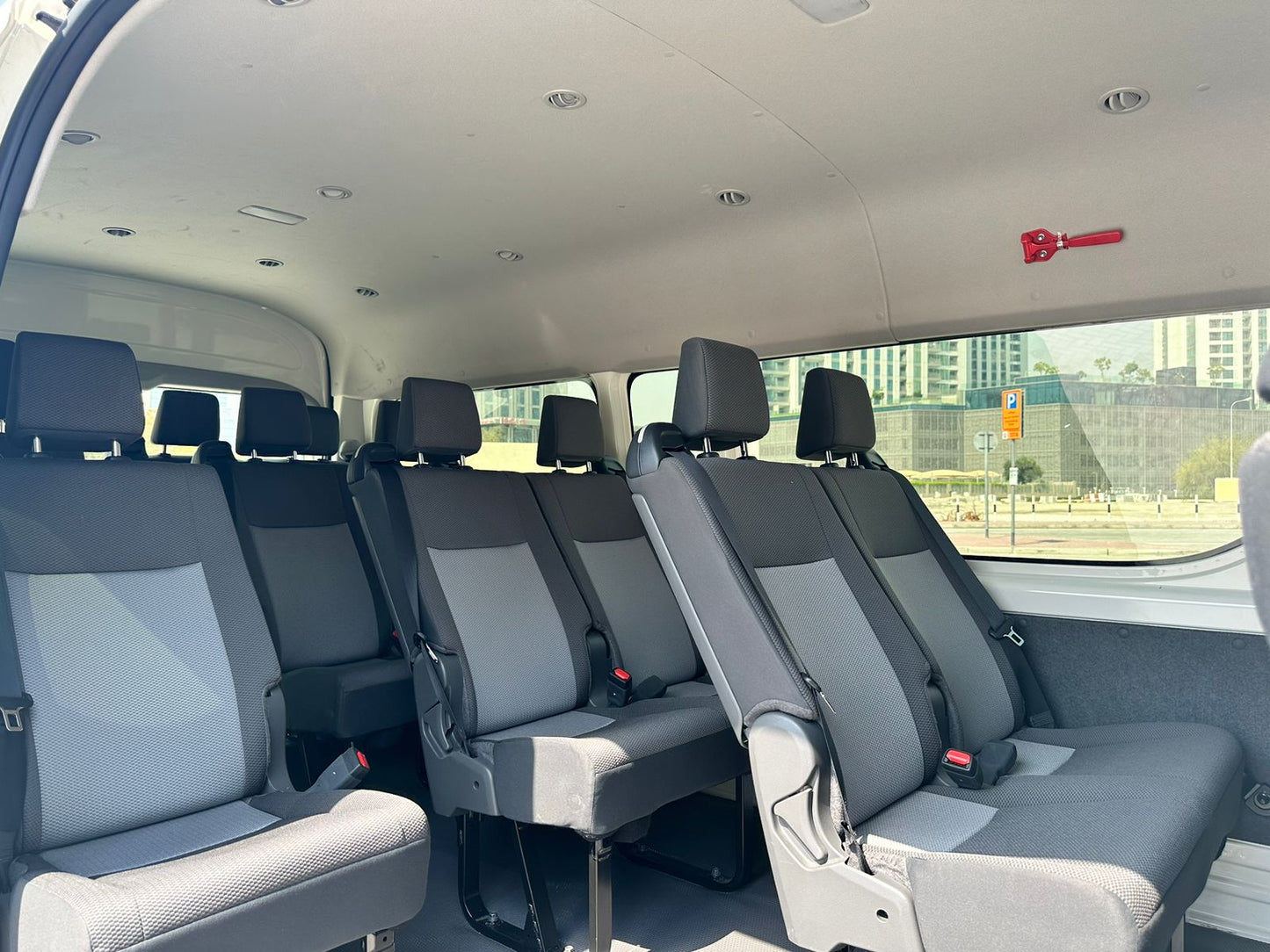 Abu Dhabi: Full Day Private Car or Van Rental with Driver