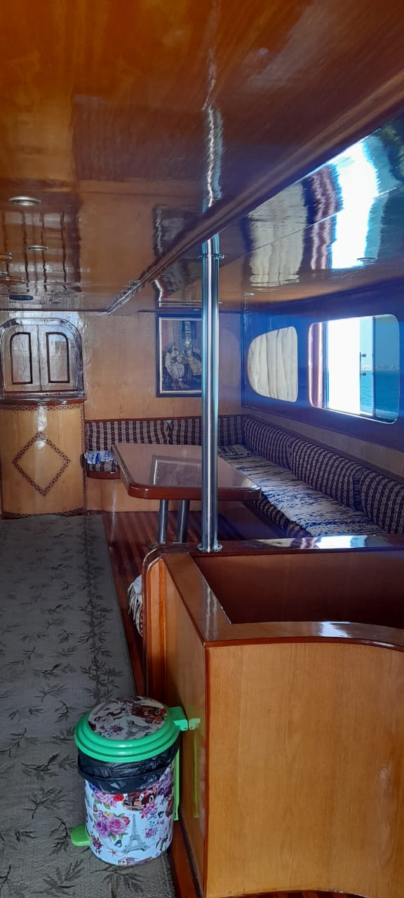 El Gouna: Private Boat Day Trip to Bayoud