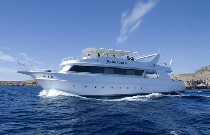 Ain El Sokhna: Luxury Snorkeling Boat Cruise & Lunch