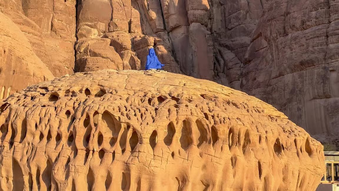 AlUla: Hegra, Elephant Rock, Dadan, and Old Town Day Tour