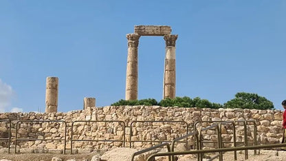 Amman: Private City Sightseeing Tour with Citadel and Roman Theater