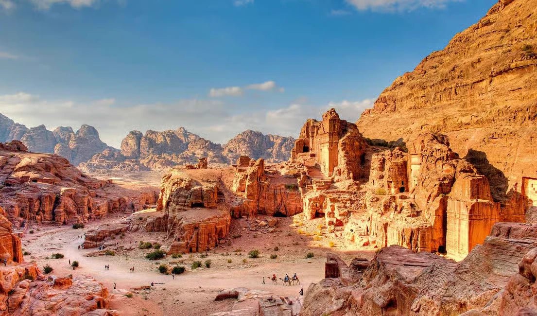Amman: Private Full - Day Trip to Petra with Hotel Pickup