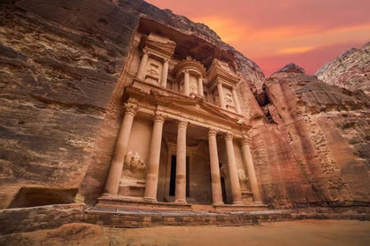 Amman: Private Full - Day Trip to Petra with Hotel Pickup