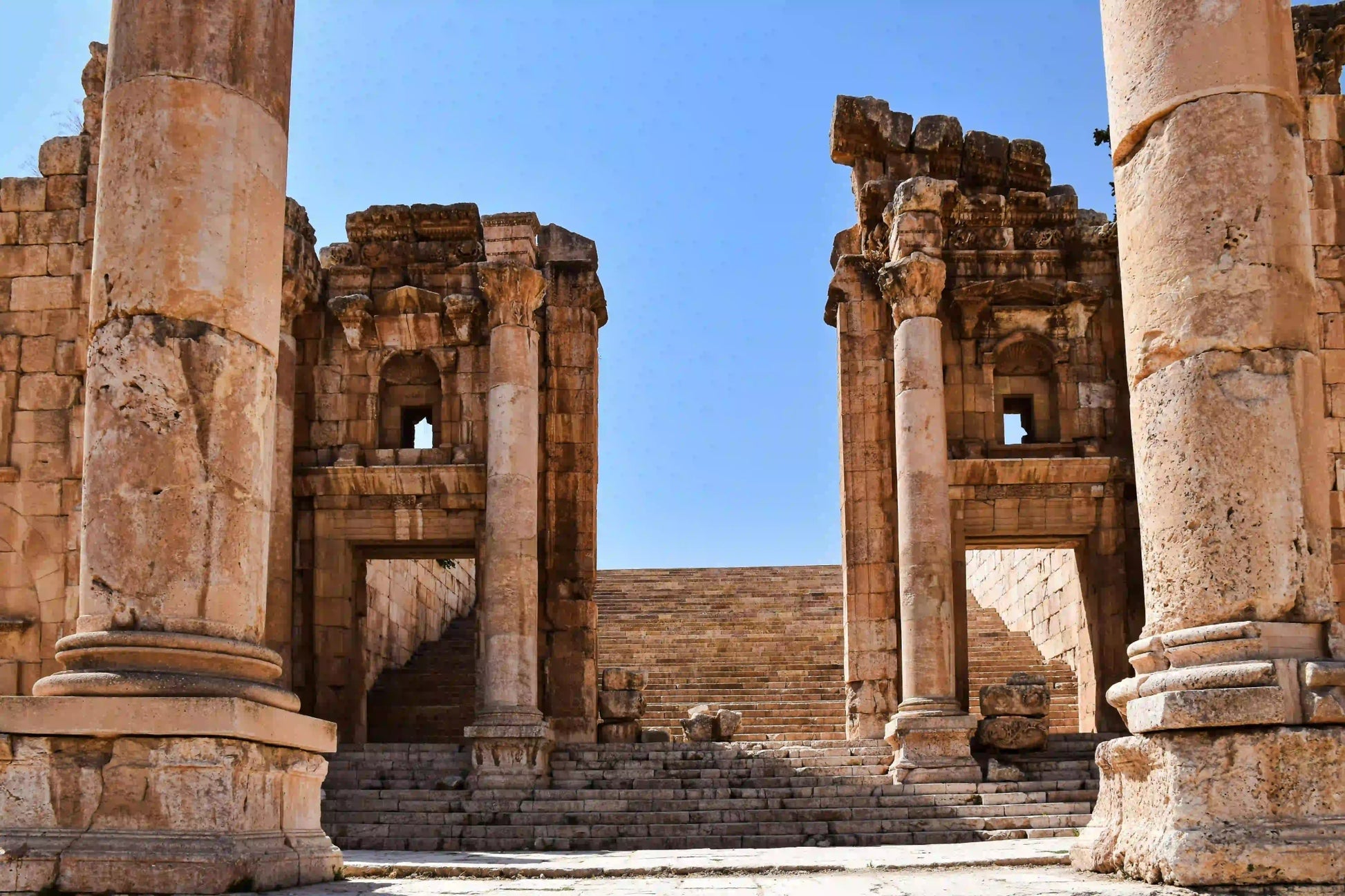Amman: Private Half - Day Tour to the Ancient City of Jerash