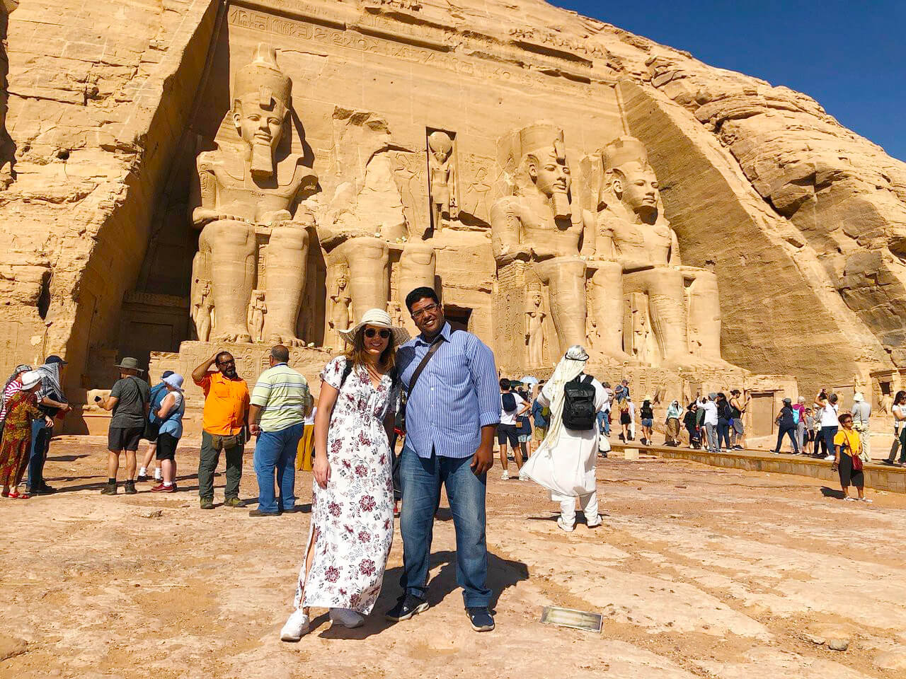 Aswan: Private Guided Day Tour to Abu Simbel Temples