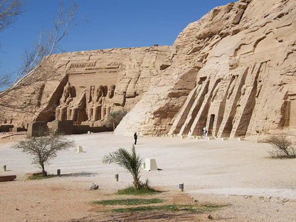 أسوان: جولة خاصة مع مرشد ليوم واحد إلى معابد أبو سمبل