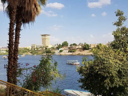 أسوان: رحلة خاصة إلى قرية نوبية وحديقة نباتية