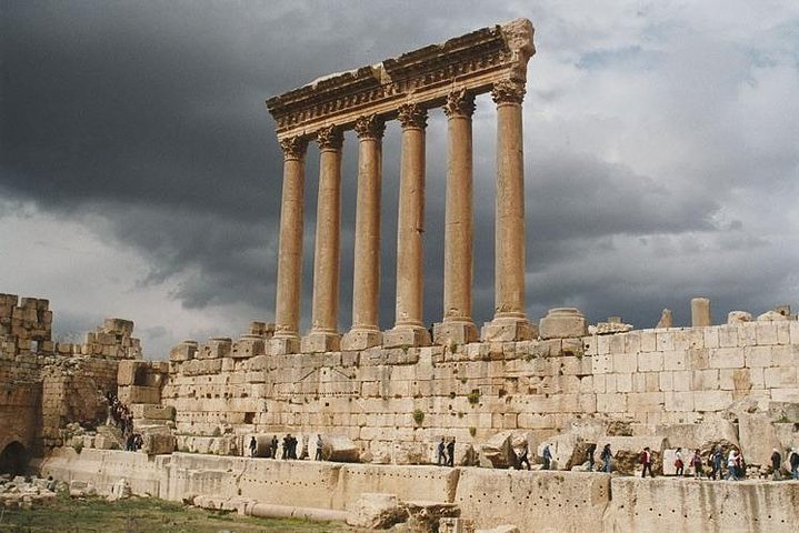 Beirut: visita guiada a la ciudadela de Baalbek y rafting