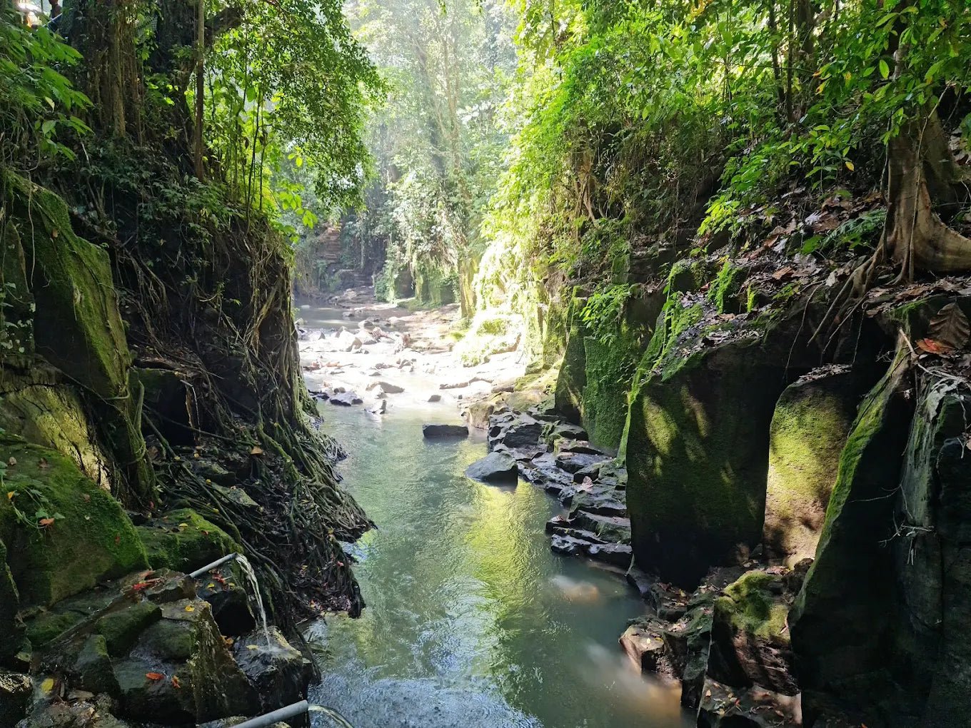 Bali: Blue Lagoon Snorkeling and Kanto Lampo Waterfall Adventure