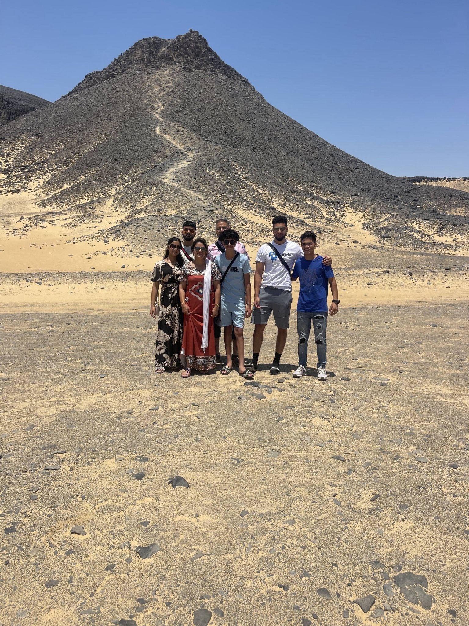 Cairo: Explore the Black & White Deserts with Overnight Camping