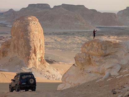 Cairo: Explore the Black & White Deserts with Overnight Camping