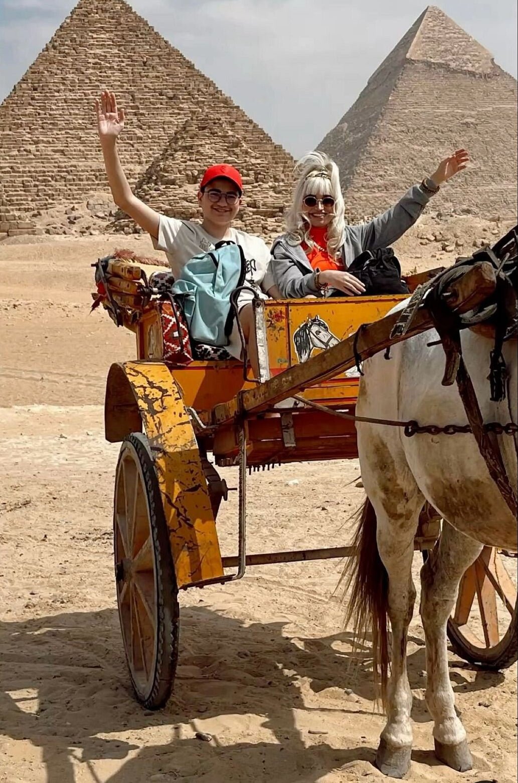 Cairo: Giza Pyramids and Sphinx Tour with Professional Photographer