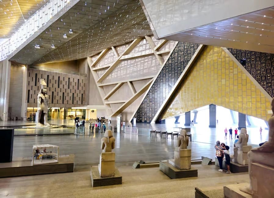 Cairo: Grand Egyptian Museum and Pyramids of Giza Guided Tour