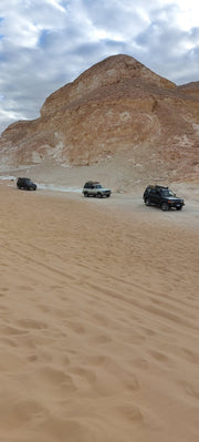 Cairo: Private 2 - Day Tour to Bahariya Oasis with Black and White Desert Tour