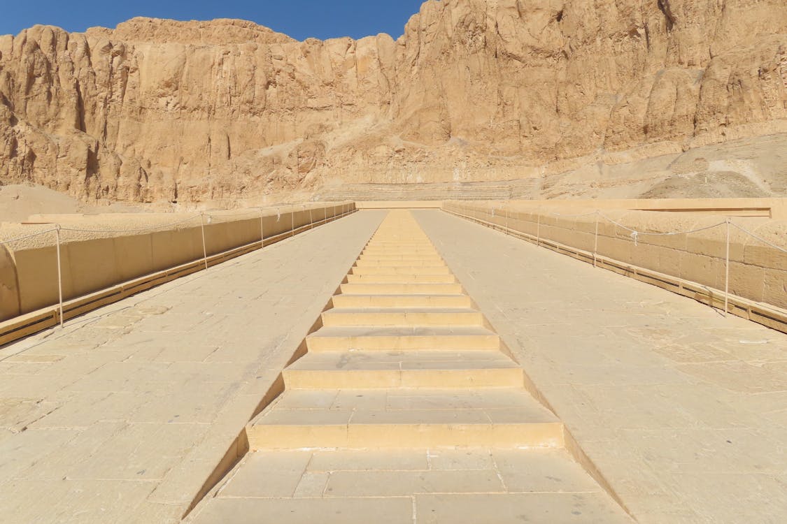 Cairo: Private All - Inclusive Luxor Day Trip by Flight