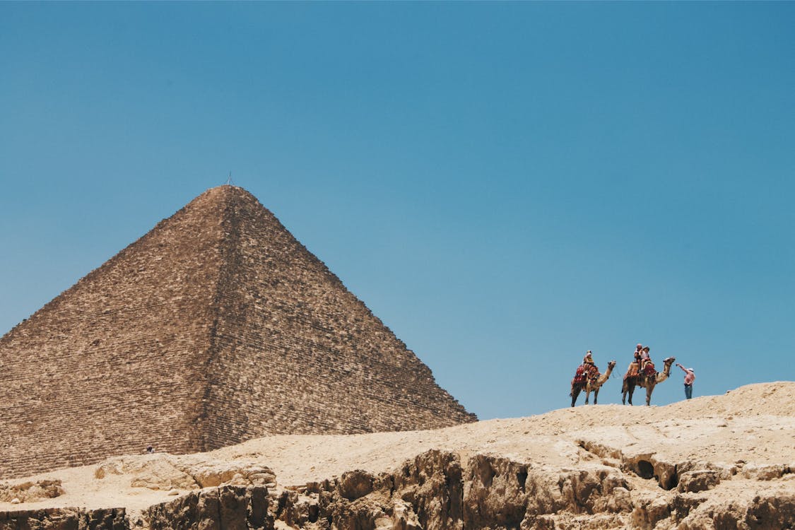 Cairo: Private Day Tour to the Pyramids of Giza and the Grand Egyptian Museum