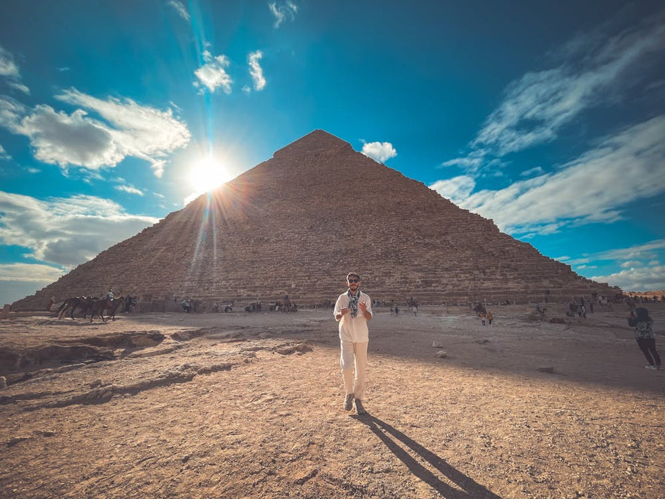 Cairo: Private Giza Pyramids, Egyptian Museum and Khan El - Khalili Tour
