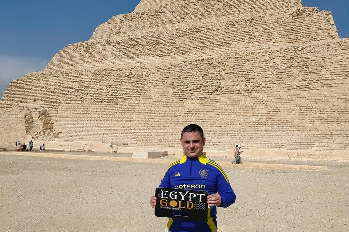 Cairo: Private Guided Tour to the Pyramids of Giza, Saqqara and Memphis
