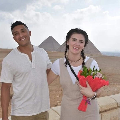Cairo: Private Guided Trip to the Giza Pyramids and Sphinx