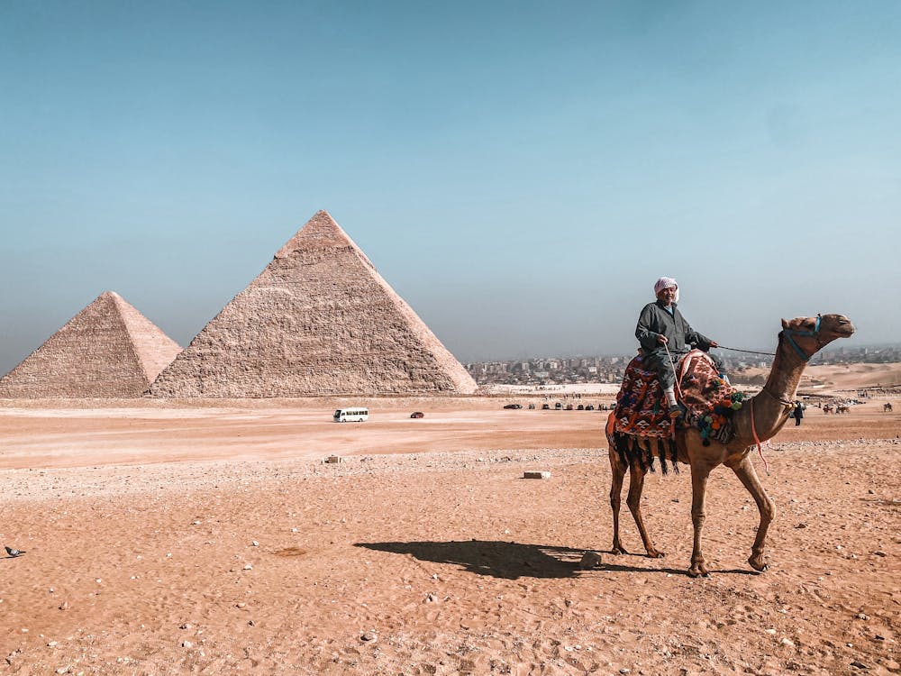 Cairo: Private Half - Day Pyramids of Giza and The Sphinx Tour