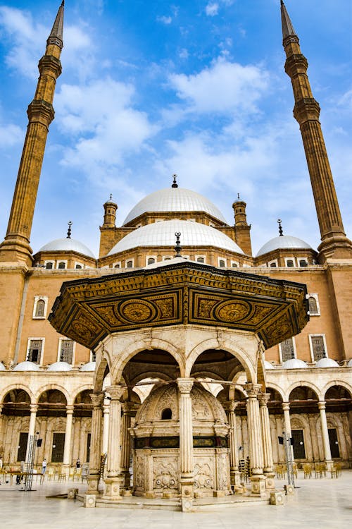 Cairo: Private Pyramids of Giza and Sphinx, Saladin Citadel and Khan Al - Khalili Tour