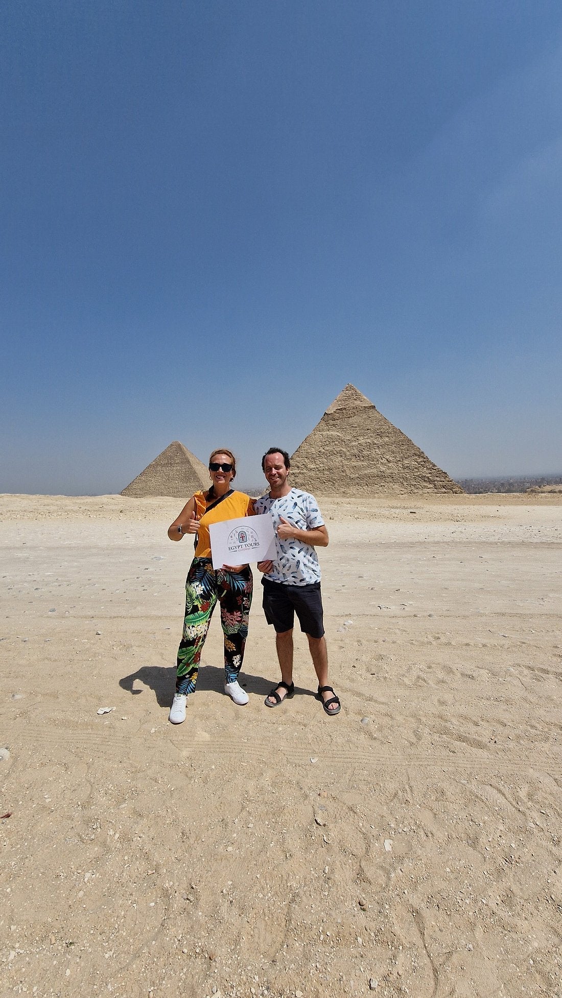 Cairo: Pyramids of Giza, Memphis, Saqqara Private Guided Tour with Lunch