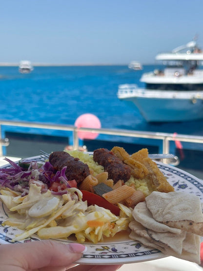 Sharm El Sheikh: Excursion to Ras Mohammed National Park & White Island by Boat