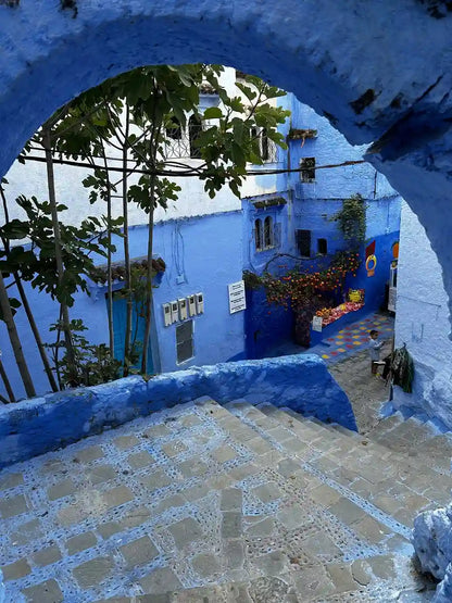 From Fès: Transfer nach Tanger mit Besuch in Chefchaouen