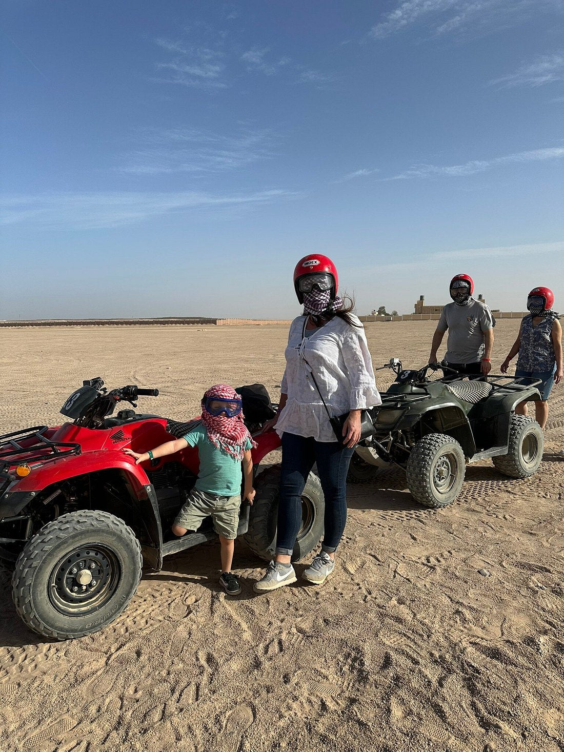Hurghada: Safari no Deserto, Passeio de Quadriciclo e Tour na Montanha de Areia