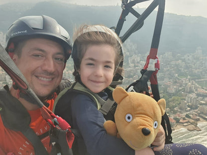 Jounieh: Paragliding im Libanon