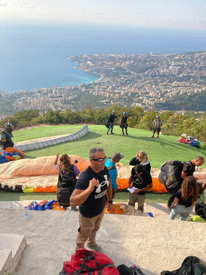 Jounieh: Paragliding im Libanon