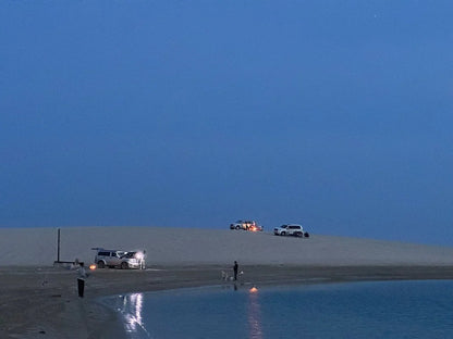 दोहा: डेजर्ट सफारी विद ड्यून बैशिंग, ऊंट की सवारी और सैंडबोर्डिंग