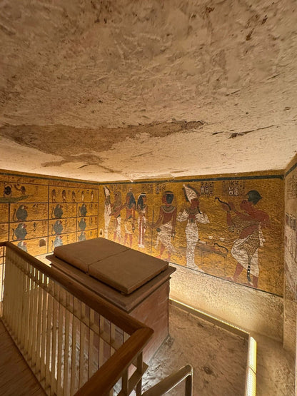 Von Sharm El Sheikh: Tagesausflug nach Luxor und zum Tutanchamun-Grab mit dem Flugzeug