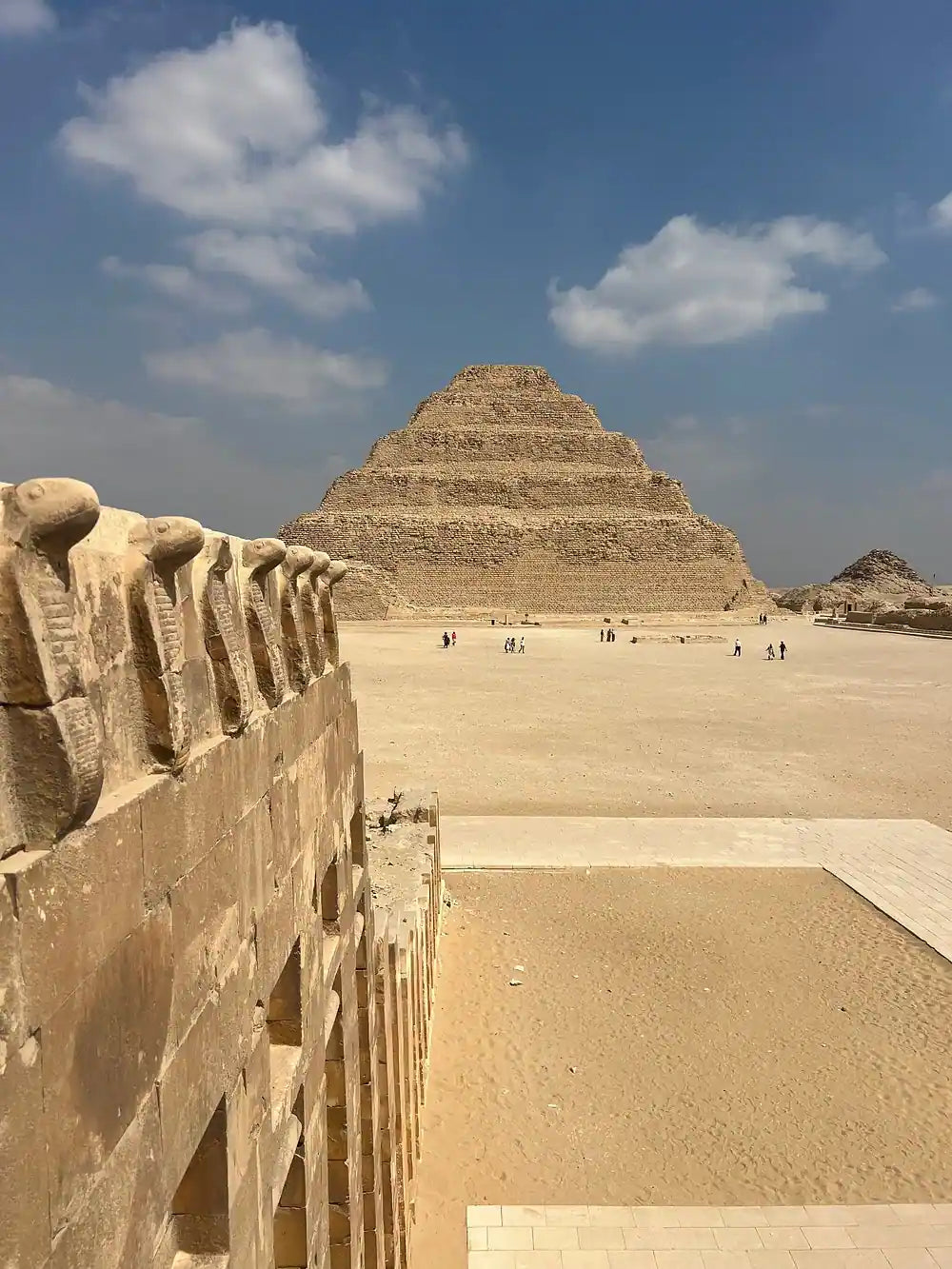 Cairo: Private Day Tour to Giza Pyramids Sphinx, Saqqara, and Memphis