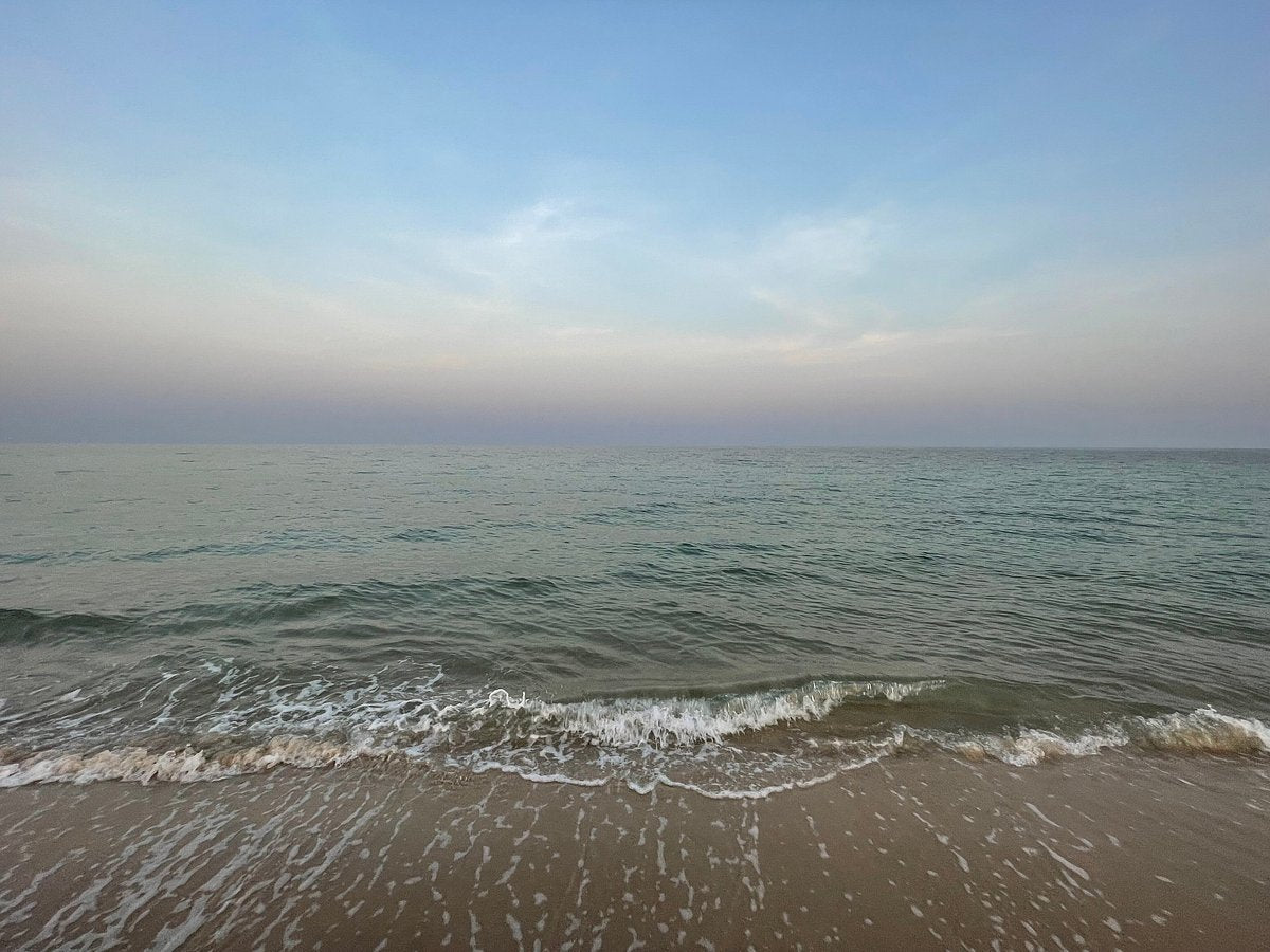 Doha: Sunrise 4x4 privé woestijnsafari van een halve dag, dune bashing en binnenzeetour