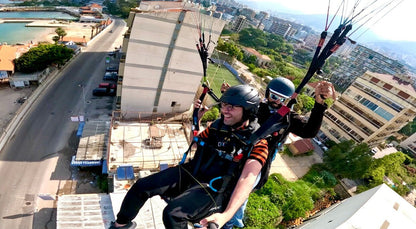 Jounieh: Paragliding im Libanon