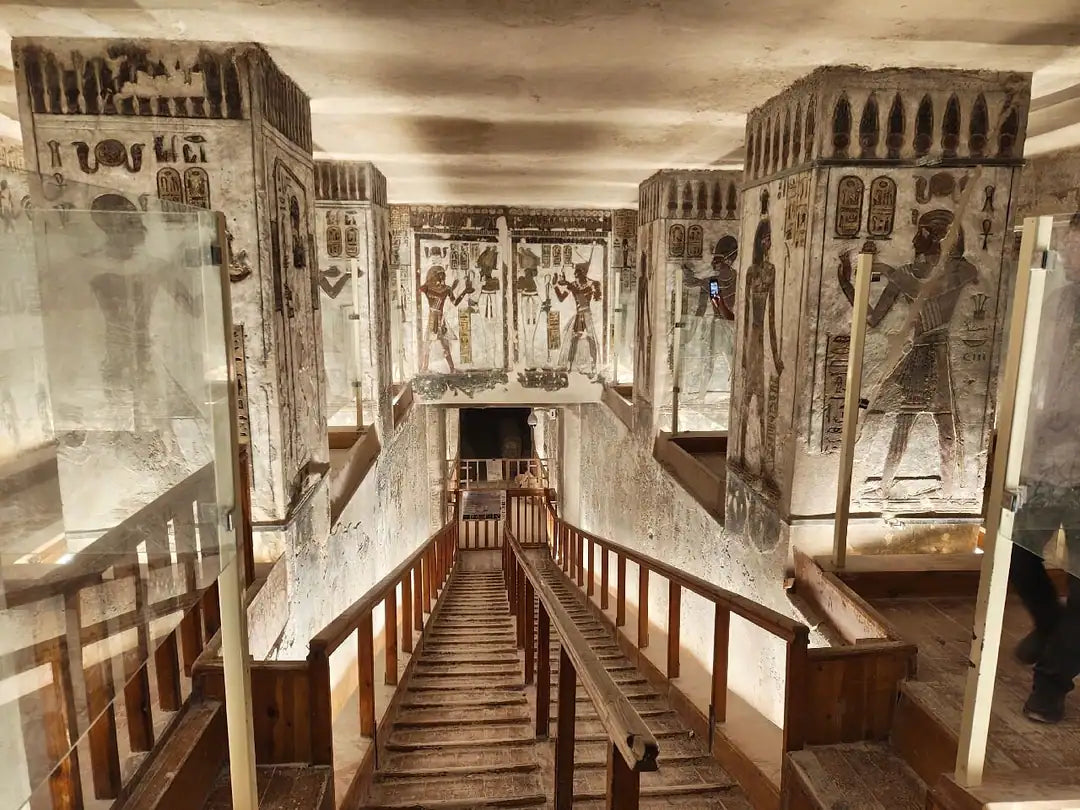 Dari Sharm El Sheikh: Wisata Sehari Berpemandu ke Luxor dan Makam Tutankhamun dengan Pesawat