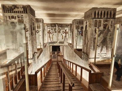 Dari Sharm El Sheikh: Wisata Sehari Berpemandu ke Luxor dan Makam Tutankhamun dengan Pesawat