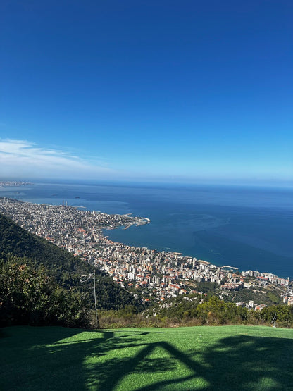 Jounieh: Paragliding im Libanon
