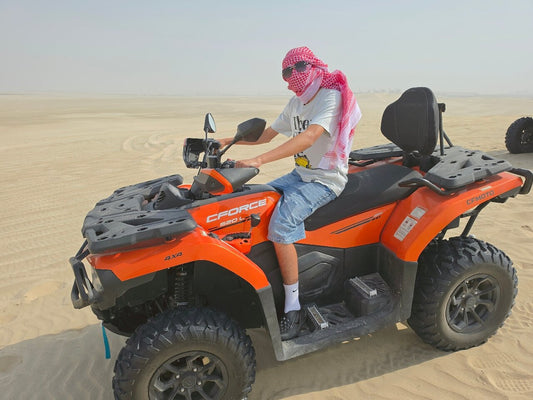 Doha: Tur privat de safari în deșert cu plimbare cu ATV sau buggy, dune bashing și plimbare cu cămila