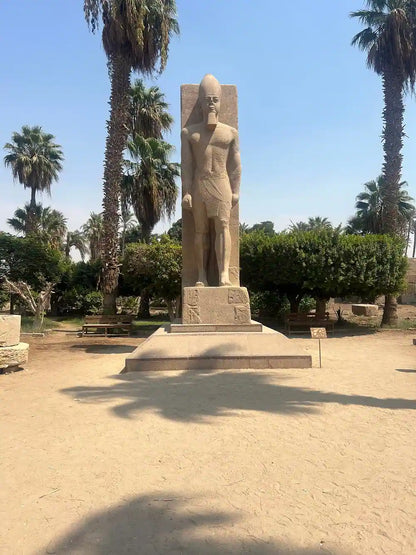 Cairo: Private Day Tour to Giza Pyramids Sphinx, Saqqara, and Memphis