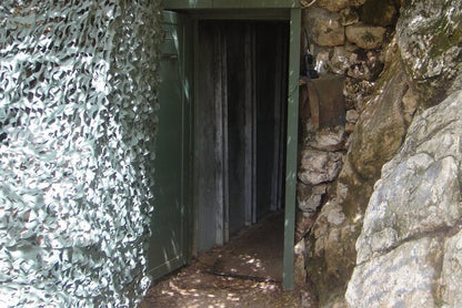 Von Beirut: Tagestour zum Wahrzeichen Mleeta, zur Burg Beaufort und zum Tempel von Eshmun