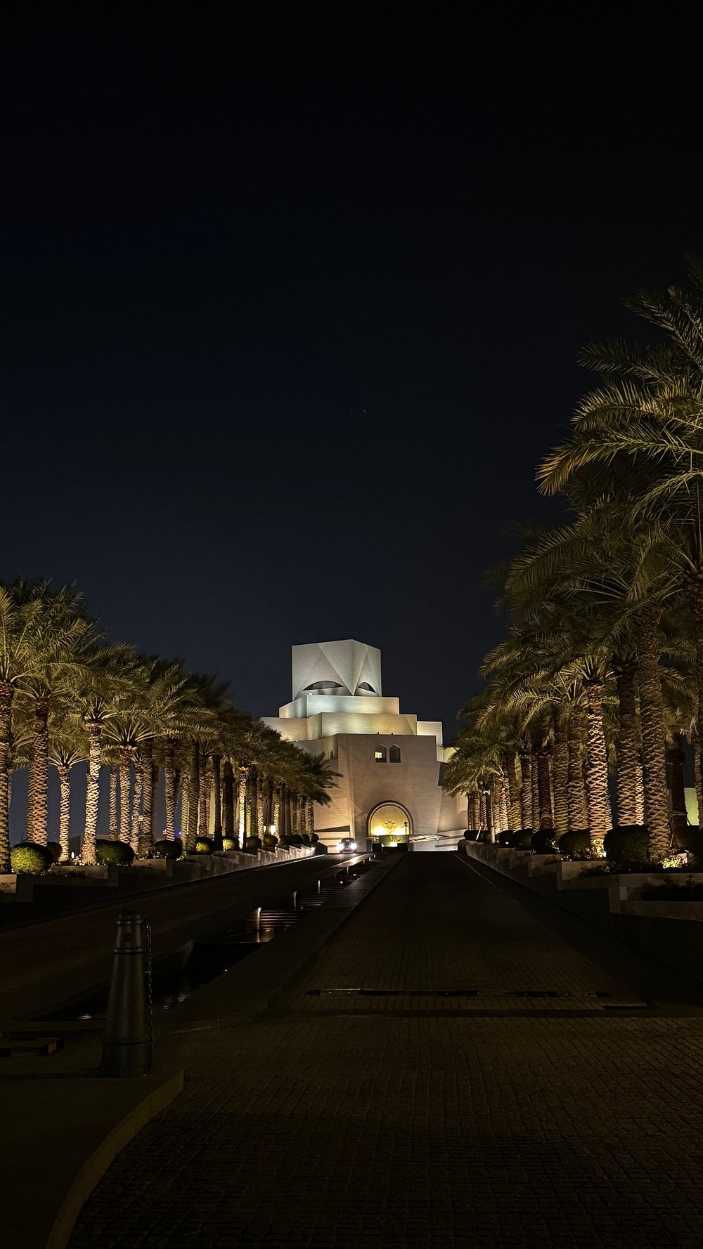 Doha: 4 - Hour City Highlights Tour for Layovers, Stopovers, and Transit Passengers