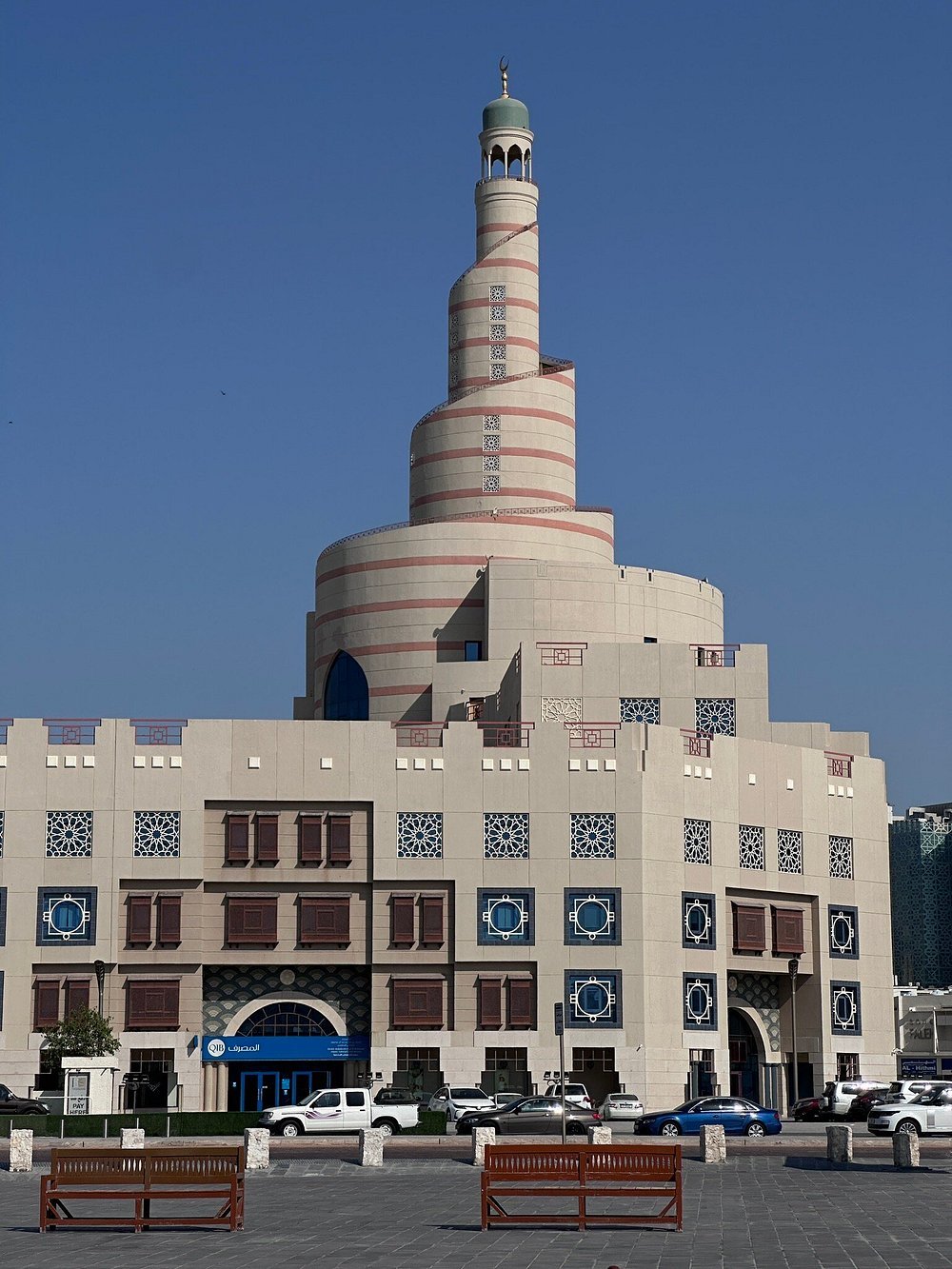 Doha: 4 - Hour City Highlights Tour for Layovers, Stopovers, and Transit Passengers