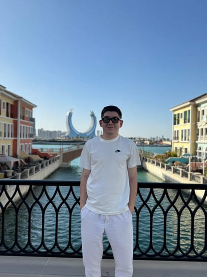 Doha: 4 - Hour Guided City Tour with Hotel and Airport Pickup