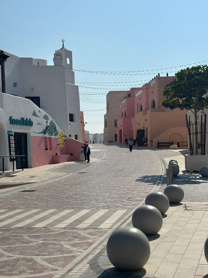 Doha: 4 - Hour Guided City Tour with Hotel and Airport Pickup