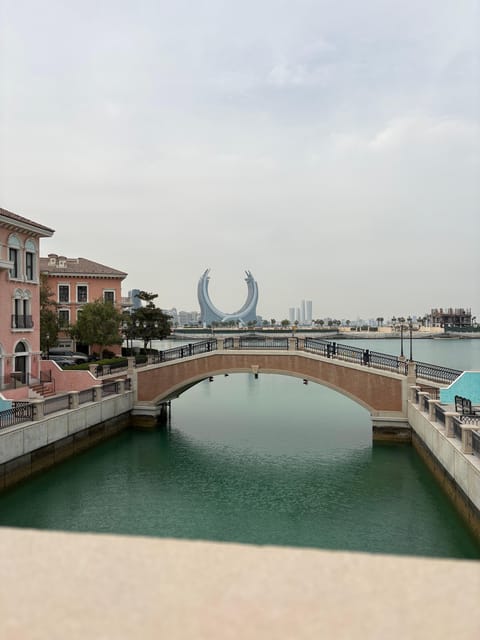 Doha: 4 - Hour Guided City Tour with Hotel and Airport Pickup