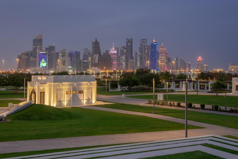 Doha: City Highlights Tour with Pickup from Airport or Hotel