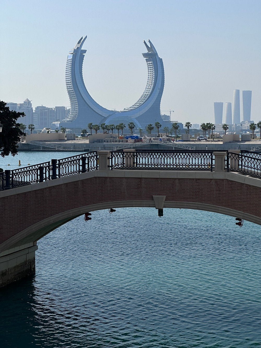 Doha: City Highlights Tour with Pickup from Airport or Hotel