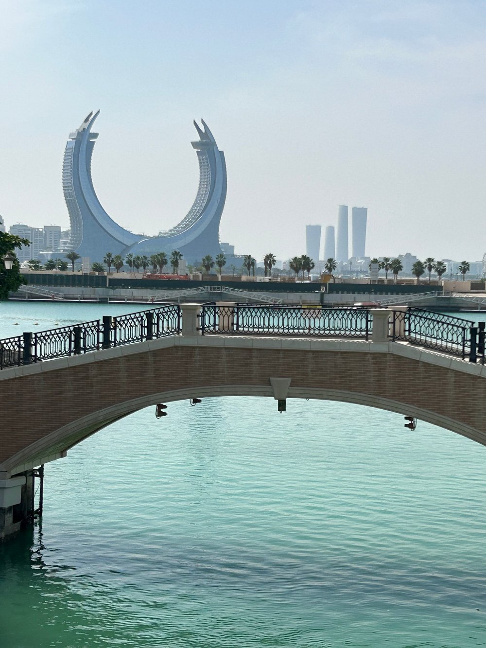 Doha: City Highlights Tour with Pickup from Airport or Hotel